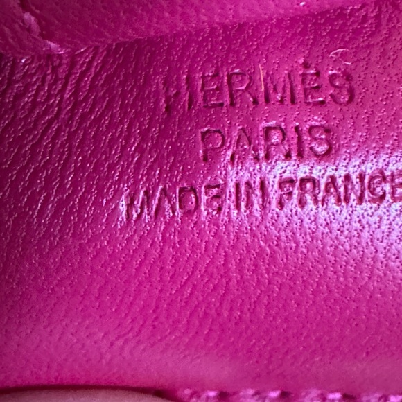 Authentic Hermès Pegasus Rodeo Bag Charm PM – Rose Azalée (Stamp Y) - Picture 10 of 13